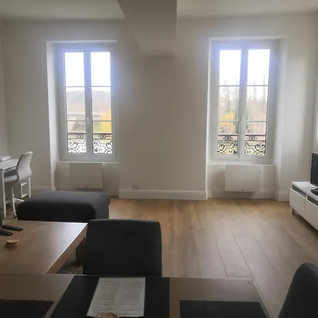 Appartement Grand 2P Vue Seine à Mantes-la-Jolie Extérieur photo