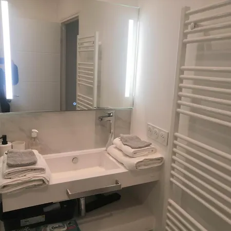 Appartement Grand 2P Vue Seine à Mantes-la-Jolie Extérieur photo