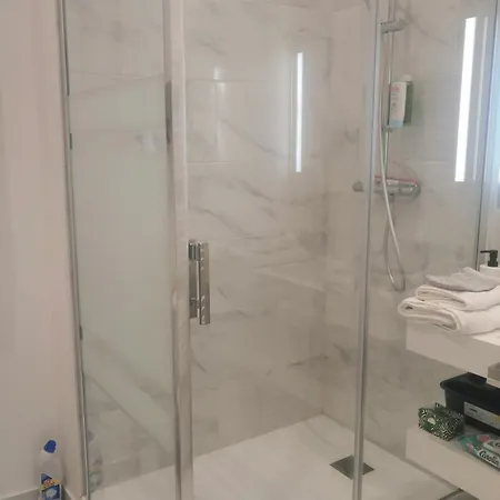 Appartement Grand 2P Vue Seine à Mantes-la-Jolie Extérieur photo